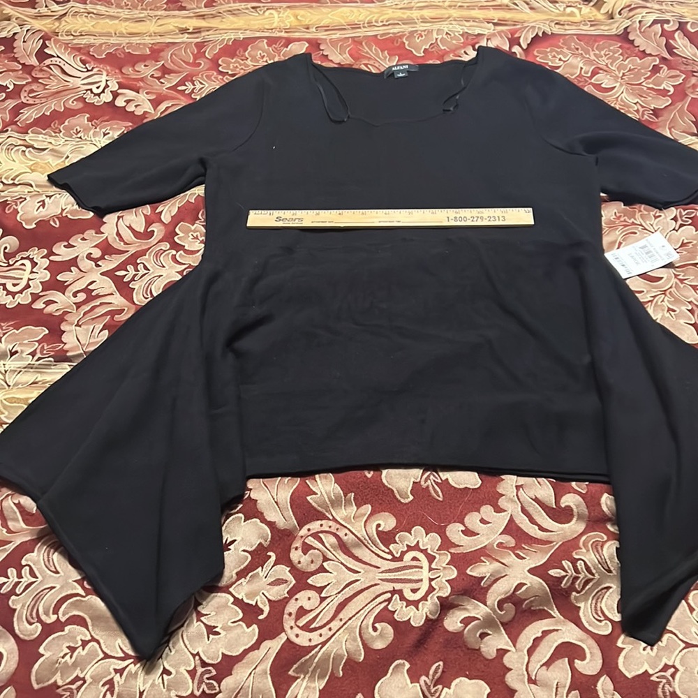 Brand new women’s black long top tunic size large Alfani